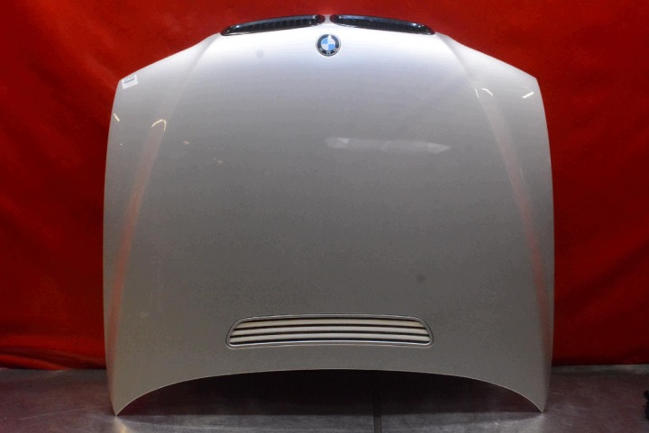 Capot SREBRNA BMW E65 01-05