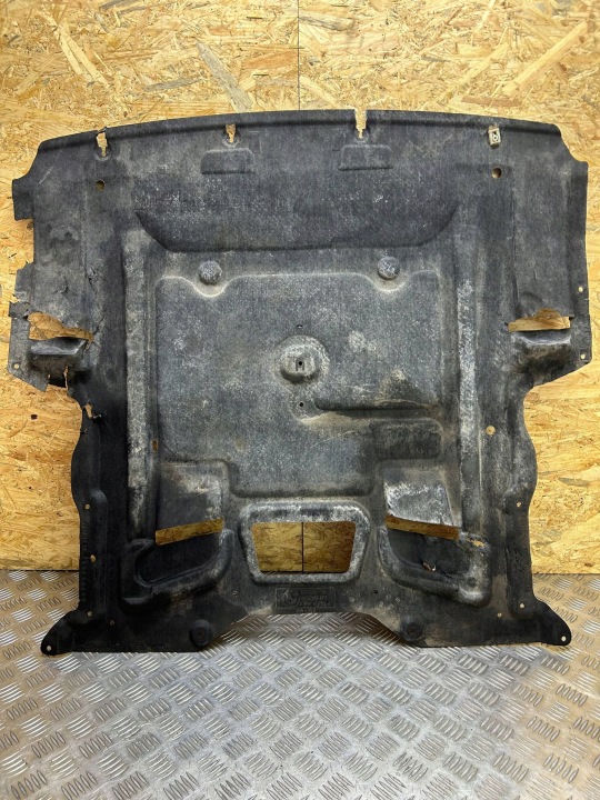 cover lower of the engine BMW 5 F10 6 F06 F13 2013 7289088