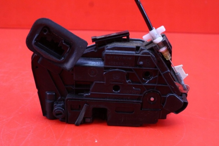 de la Serrure Portière Gauche Arrière Arrière 5E0839015 SKODA RAPID 5D HB 12-17