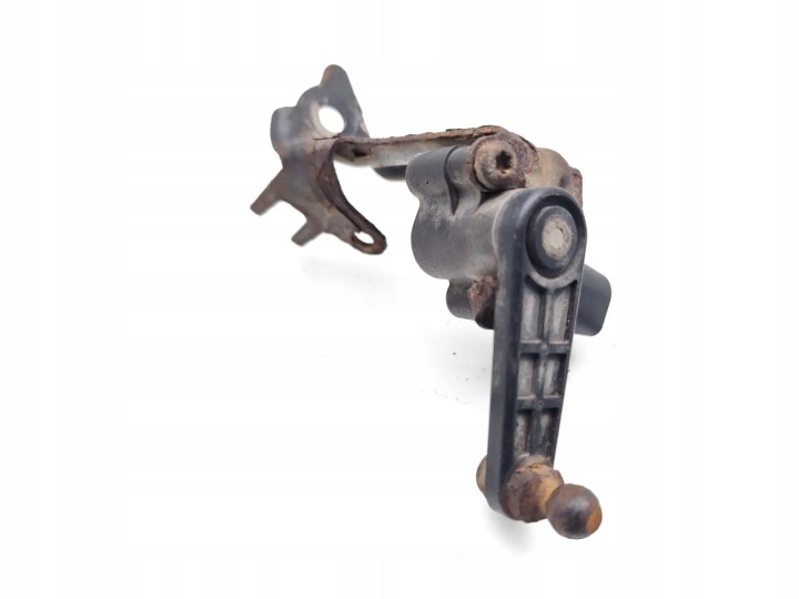 Audi Q5 Rear air suspension leveling sensor Diesel 2010 6