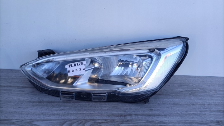 FORD FOCUS MK4 left light front ZWYKLA + LED 1X7B-13W030-AE D0832