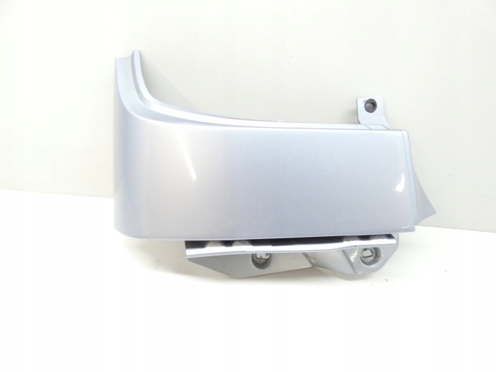 Moulage Sous LAMPE Gauche Support NISSAN PRIMERA P12 HB 02-07 78127AU200 B22
