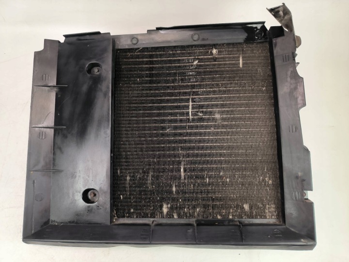 Radiatore motore usato 1.2 RENAULT CLIO II
