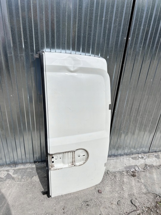 ajtó hátsó jobb FIAT DOBLO II LIFT OPEL COMBO nr.0