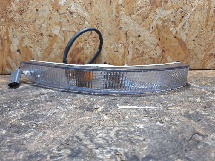Indicateur de direction Droite Avant FORD PROBE II LIFT 94-97 938104-00