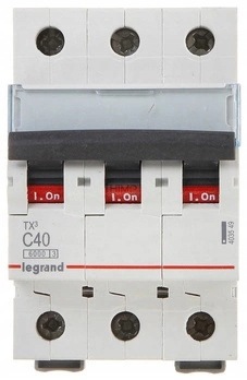 Vypnutý nadproudový proud S 303 3P C 40A 6000A řady Tx³