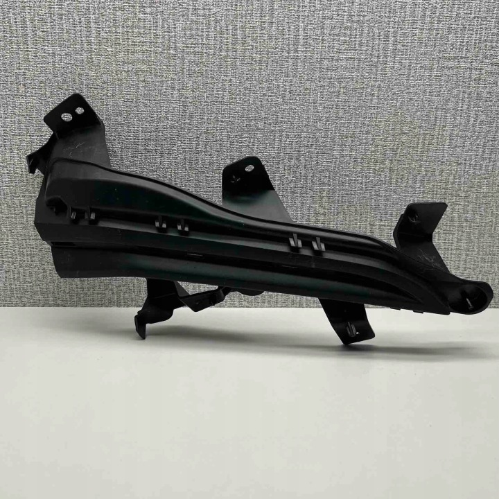 PEUGEOT 508 II 18-21 Lüftungsgitter links der Stoßstange vorne 9813565177