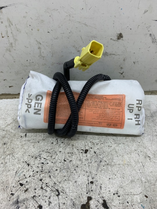 airbag sedačka pravý predok KIA CARENS IV (2013-2019)