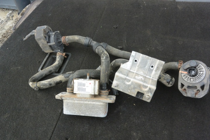 RADIATEUR / REFROIDISSEUR KLIMY POMPE D’EAU KPL TESLA MODEL S