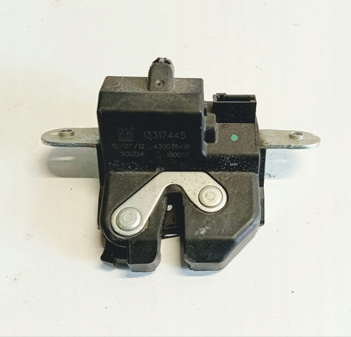 lock bonnet boot OPEL MERIVA B 13317445