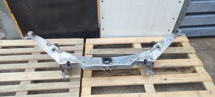 Schlossträger oben Jaguar XF und X250 MEE