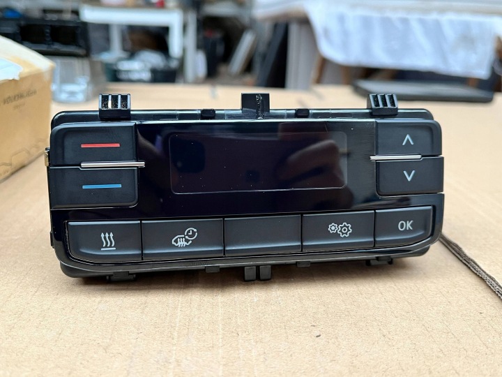 Vw T6.1 panel klimaanlage 7LA907049B !J