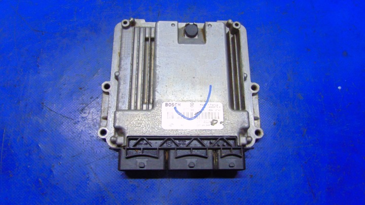 Computer Bedienteil DES MOTORS 2.3DCI RENAULT MASTER III OPEL MOVANO B