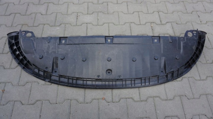 MERCEDES EQA 243 - cover cover of a bumper and of radiators