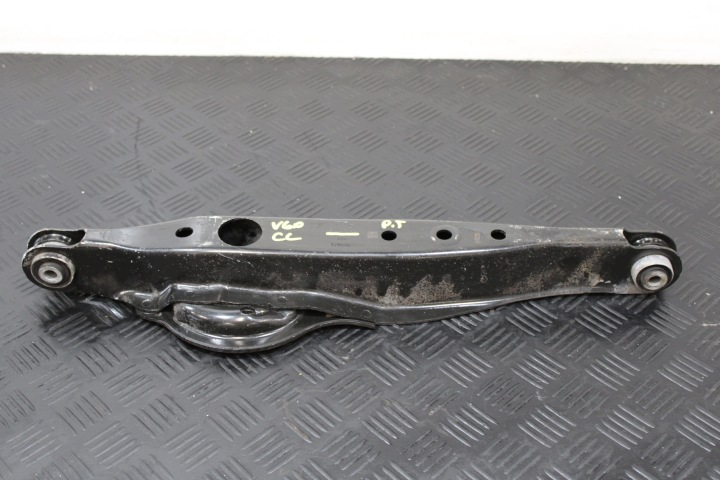 braccetto destra posteriore 31429120 VOLVO V60 CROSS COUNTRY e 1 LIFT 2,0 D
