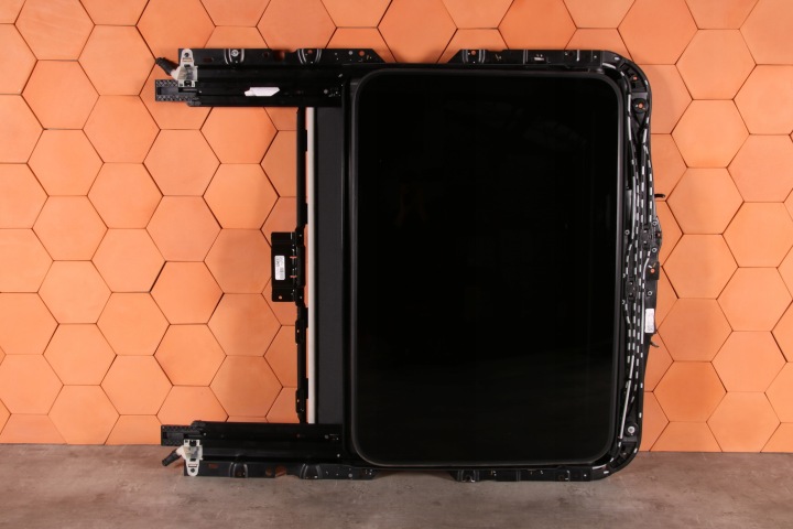 BMW G42 M2 G87 G20 M3 G80 G26 roof window SZKLANY roof PRZESUWNY window