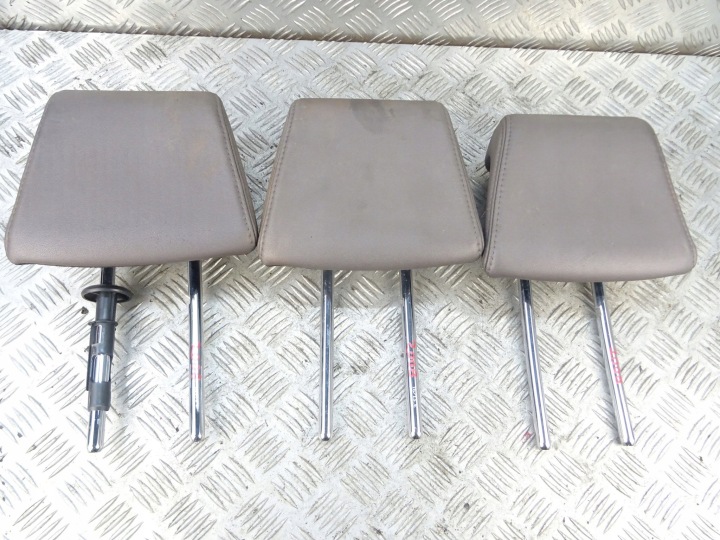 PEUGEOT 2008 arm rests rear part rear. KOMPLET