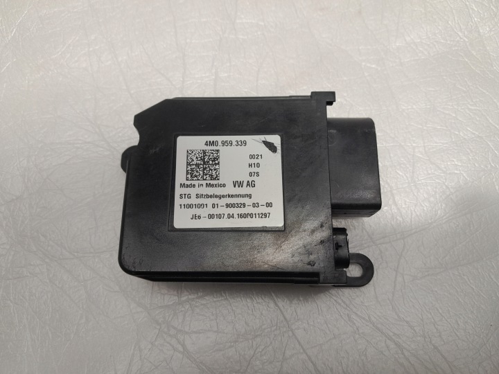 PORSCHE CAYENNE 9Y0 Bedienteil modul ZAJETOSCI SITZ 4M0959339