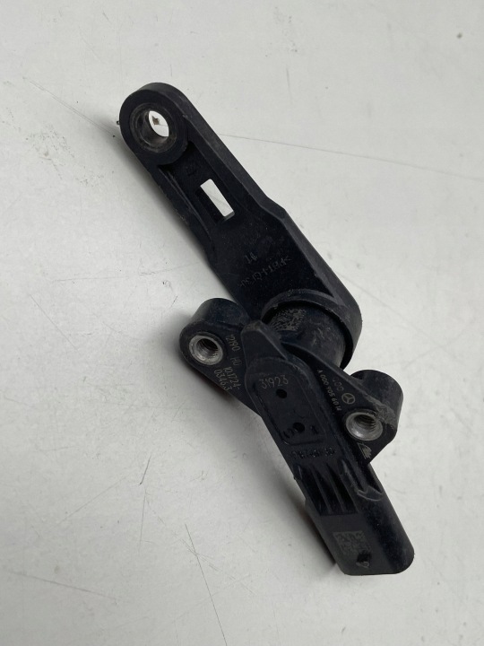 snímač MERCEDES-BENZ A W176 A0009056014 originál!