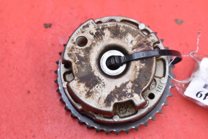 Puleggia FAZ della distribuzione WYDECHOWE 1707315-07 BMW E90 E91 2.0i 129 KM 04-10
