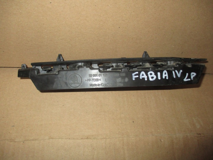 Support Aile Gauche Avant Avant Skoda Fabia IV 2021r- 3200101