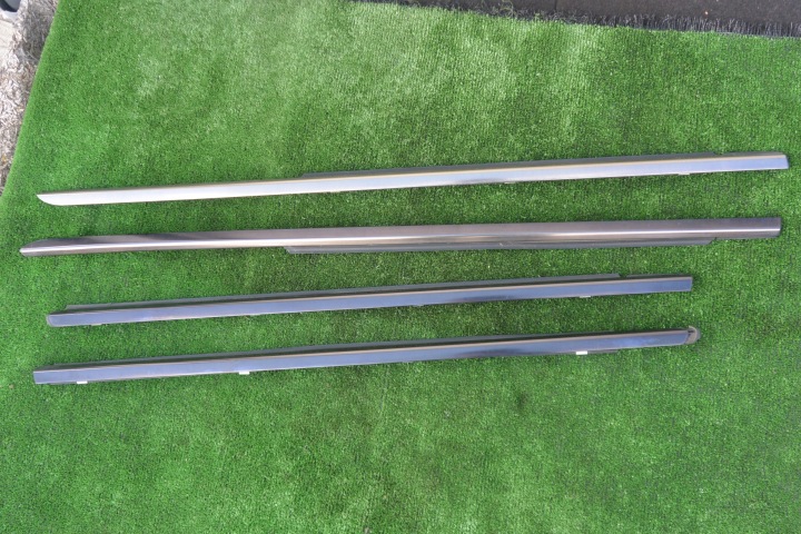 moulding dust LIFT sedan MERCEDES-BENZ E-KLASA W211 KOMPLET