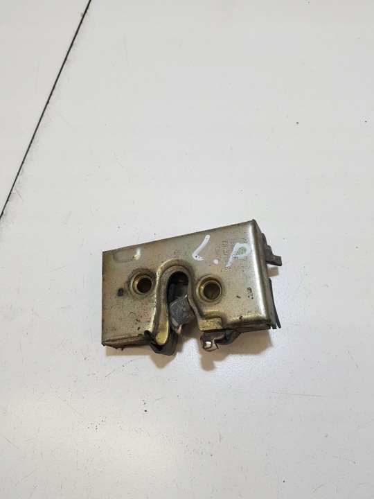 de la Serrure Portière Gauche Avant VOLKSWAGEN GOLF 2