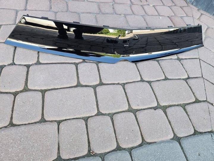 Grill Grill grilla vorne der Stoßstange vorne - pos Opel Mokka B 9835272480
