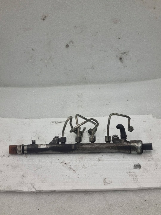 Rampe injection Capteurs Seat Skoda VW AUDI 1.6TDI CAY 03L130764A R03L125A
