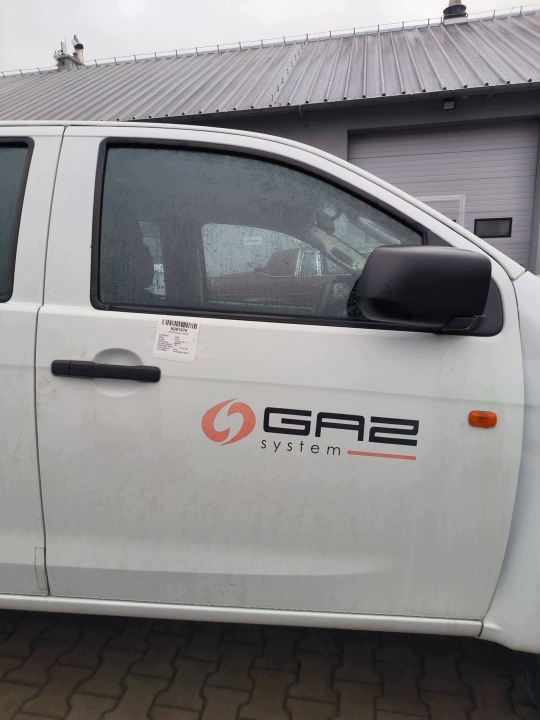 portière droit avant 527 SPLASH WHITE ISUZU D-Max II