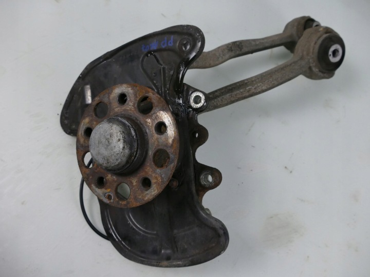 MERCEDES A207 W207 3.0 CDI of the pivot arm P.P.
