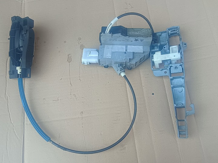 de la Serrure Portière Droite Arrière 9659854280E PEUGEOT 407