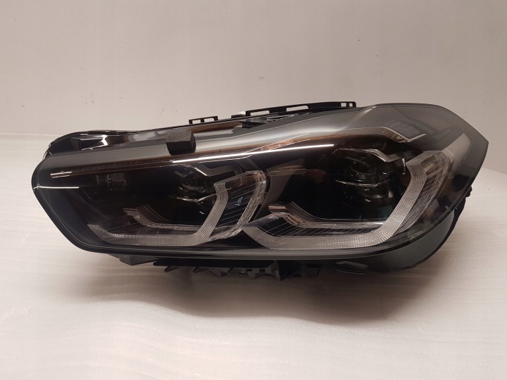 Licht vorne links BMW X2 F39 LCI LED 5A10AE1