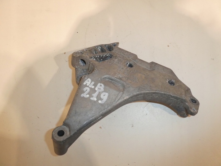 SUPPORTO SUPPORTO MOTORE STAFFA FISSAGGIO VW SKODA SEAT 03L199207