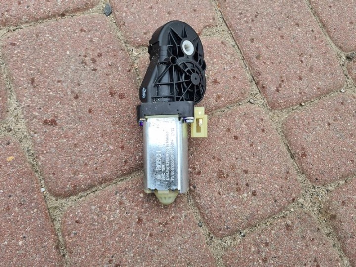Micro moteur Moteur de réglage des phares Siège Opel Insignia B 13595014