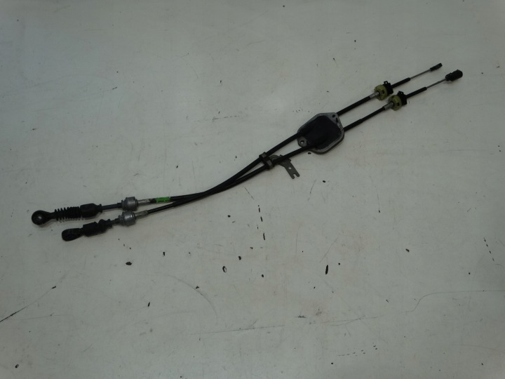 Bowdenzug Schalt getriebe TOYOTA AYGO LIFT 33820-0H011 18-22R.