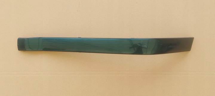 moulding of a bumper front left original BMW E36 M3 LAKIEROWANA 2.265.637.9