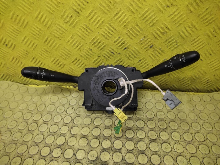 PEUGEOT 207 steering wheel levers and controls 96533567XT