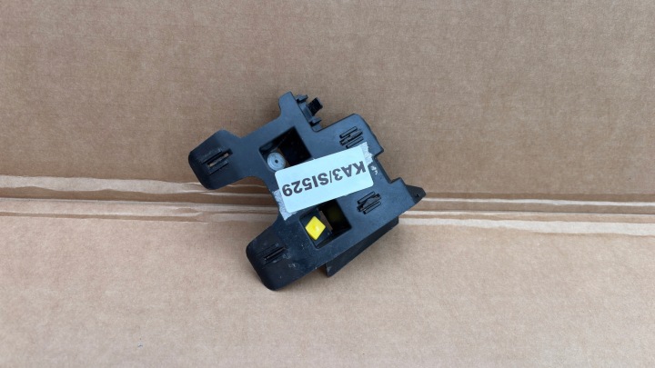 Gauche Poignée Moulage PROGOWEJ ZAKONCZENIA MAZDA CX-3 D10E-B0012 KA3/SI529