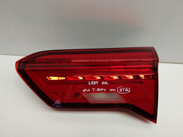 17+ Vw T Roc ladna Licht LED heck rechts für die Heckklappe 2GA