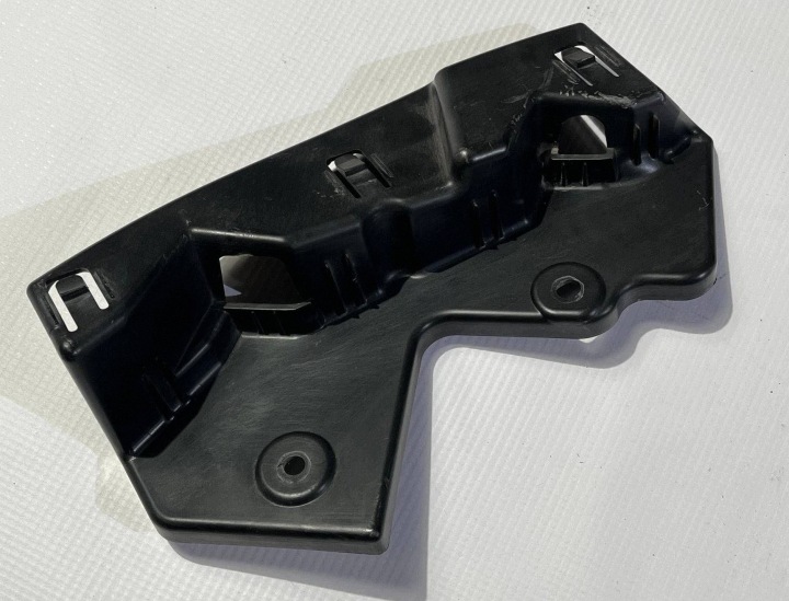Support Droite Support plaque Pare choc Avant Feux phare Aile Maserati Levante