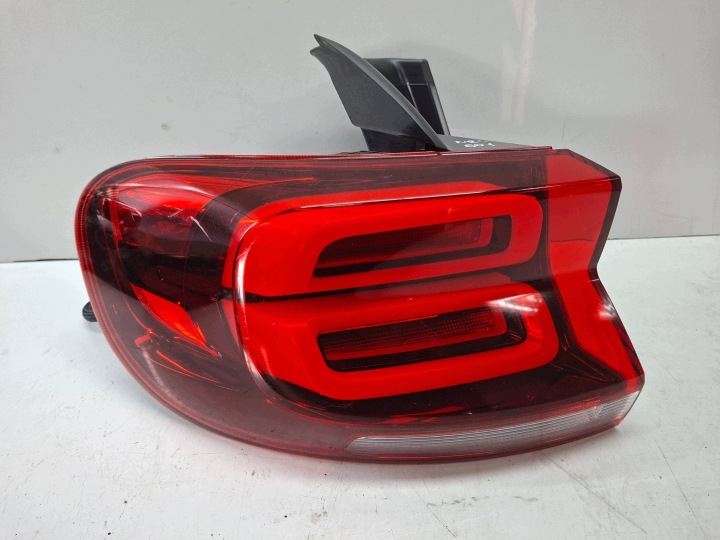 feu arrière gauche 9817269280 CITROEN C5 AIRCROSS 2018