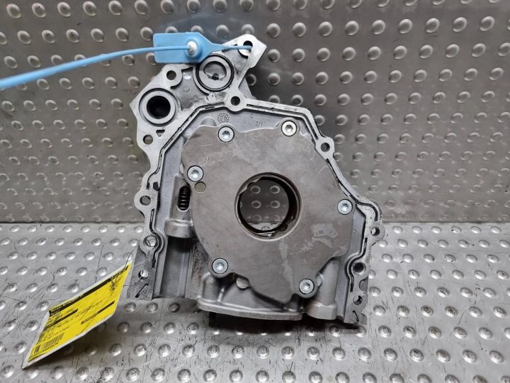 oil pump 9686038880 VOLVO V60 and FOKUS MK3 C MAX MK2 1.6 TDCI