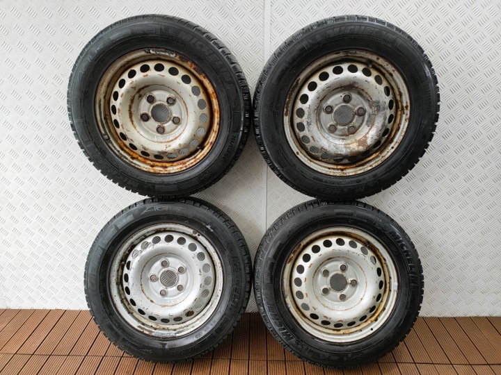 VW T5 7H0 Reifen Räder Winter- felgen 5x120 16 205/65R16C MICHELIN 7mm ZIMA KPL