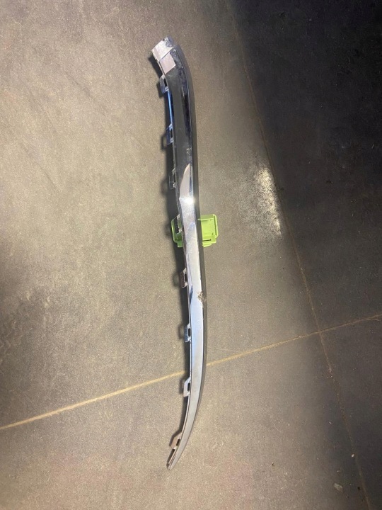 VOLKSWAGEN T-ROC CHROM modanatura paraurti destro 2GA853712B