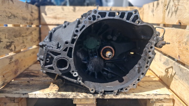 Getriebe MANUALNA 6 TOYOTA AVENSIS II T25 2.0 D-4D GDANSK