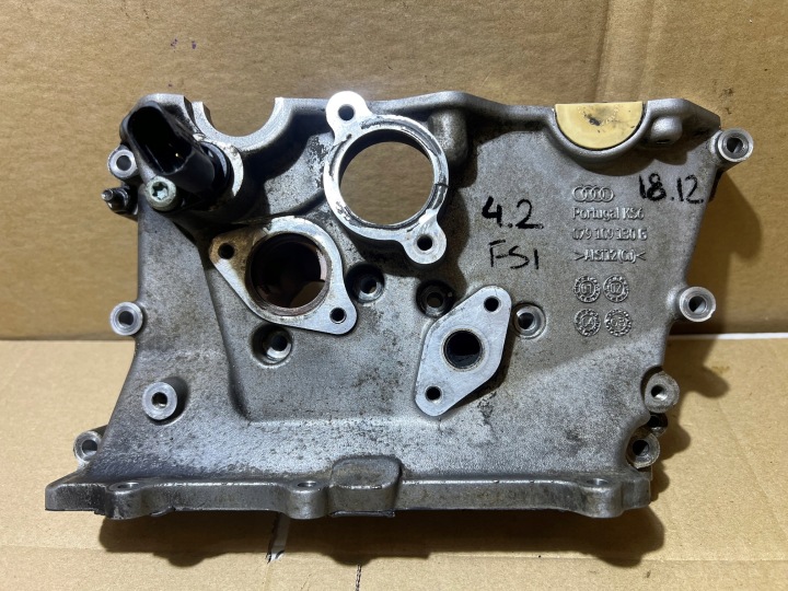 AUDI 4.2 V8 FSI BAT obal kryt rozvodu 079109130G