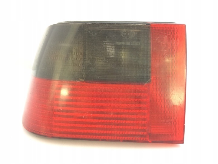 Feux phare Arrière SEAT IBIZA Gauche 96223900 HELLA