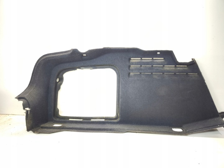 tapacír kufru AUDI A6 C6 SEDAN 4F5863887C 16S