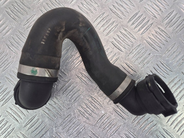 BMW X3 F25 xDrive 28i Schlauch Schlauch Rohr des Kühlers 7601852
